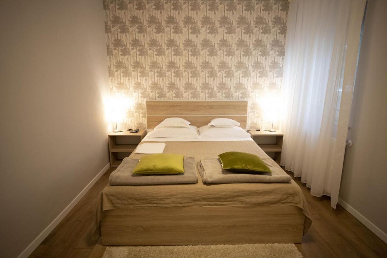 Smp Apartment 3 Тимишоара Екстериор снимка